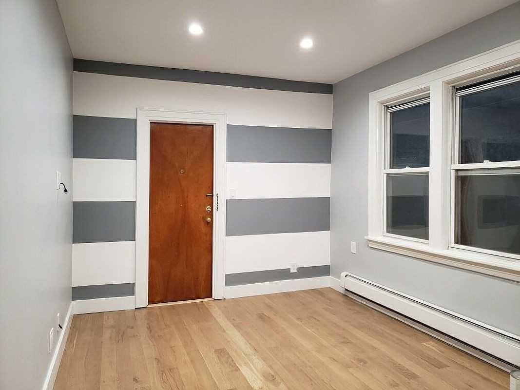 3733 75th St #6 - Photo 5 of 12