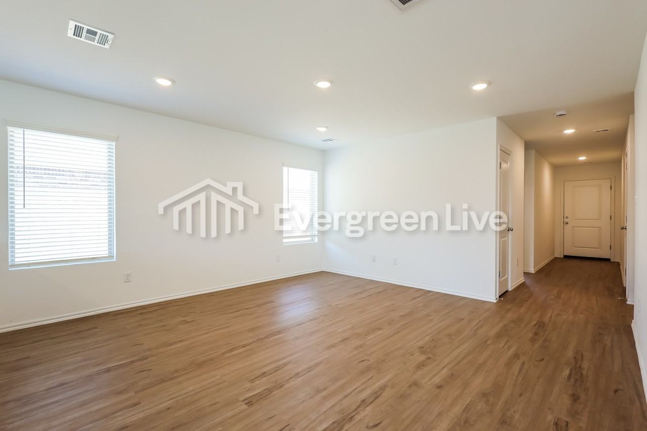 11628 Sw 38th St - Photo 6 of 17
