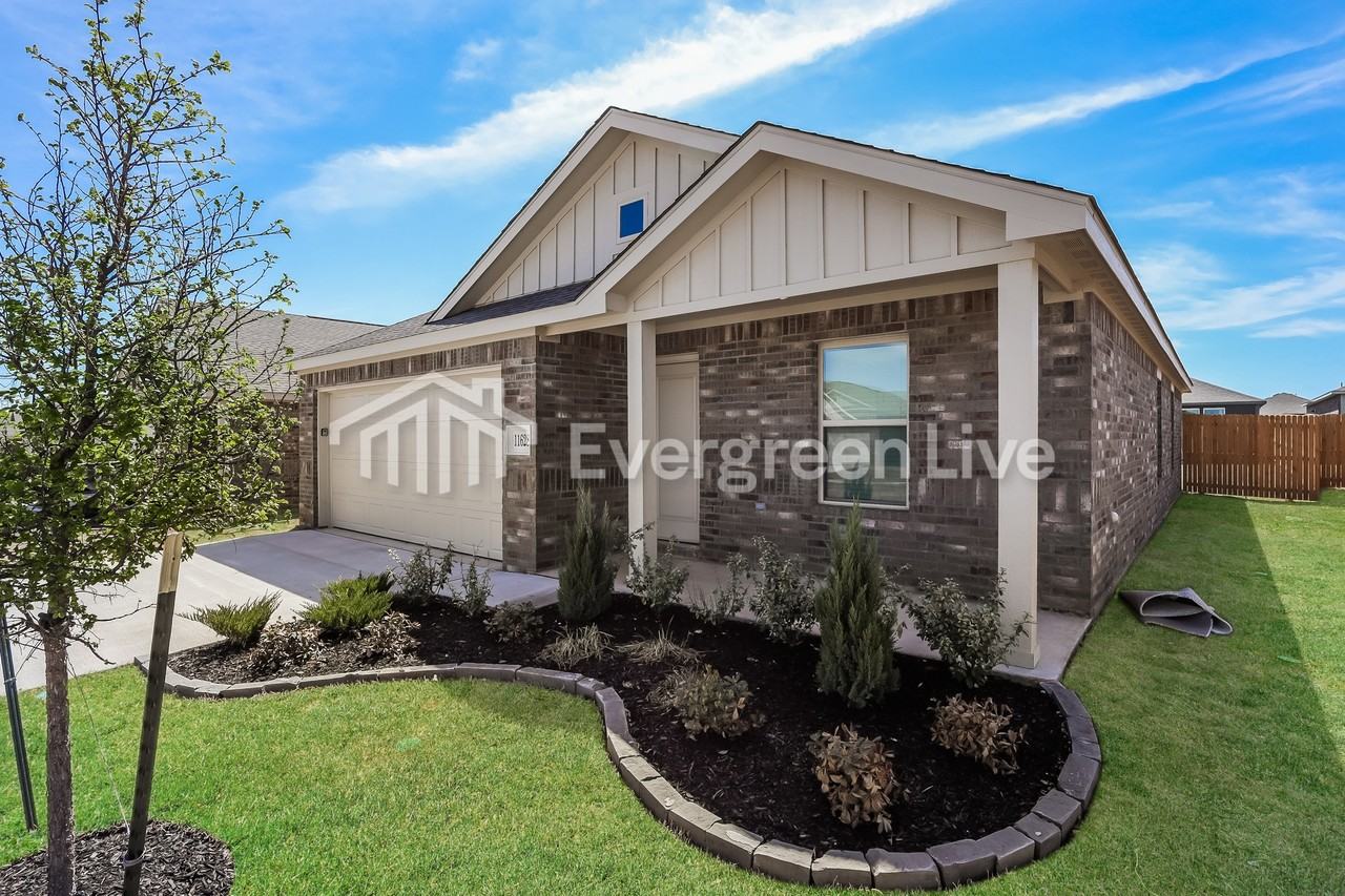 11628 Sw 38th St - Photo 3 of 17