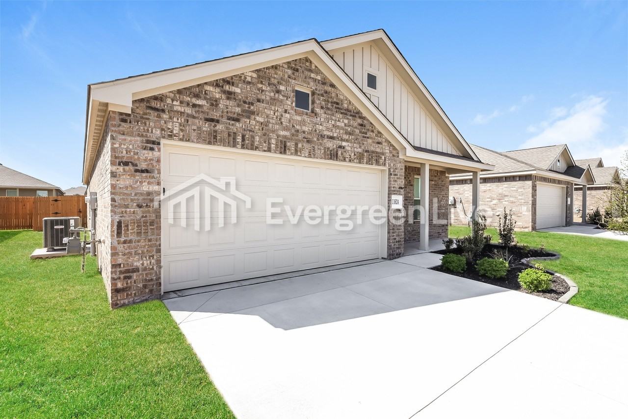 11624 Sw 38th St - Photo 3 of 21