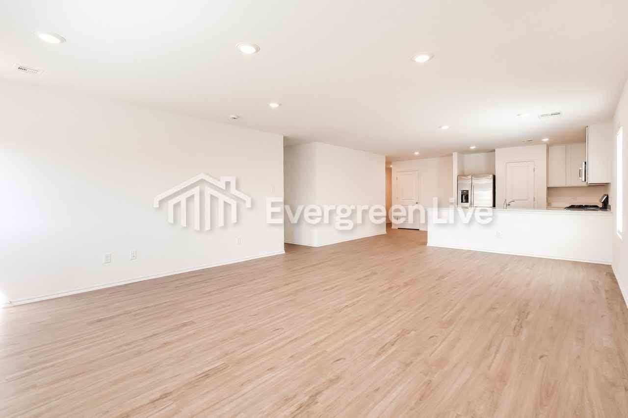 11716 Sw 38th St - Photo 3 of 19