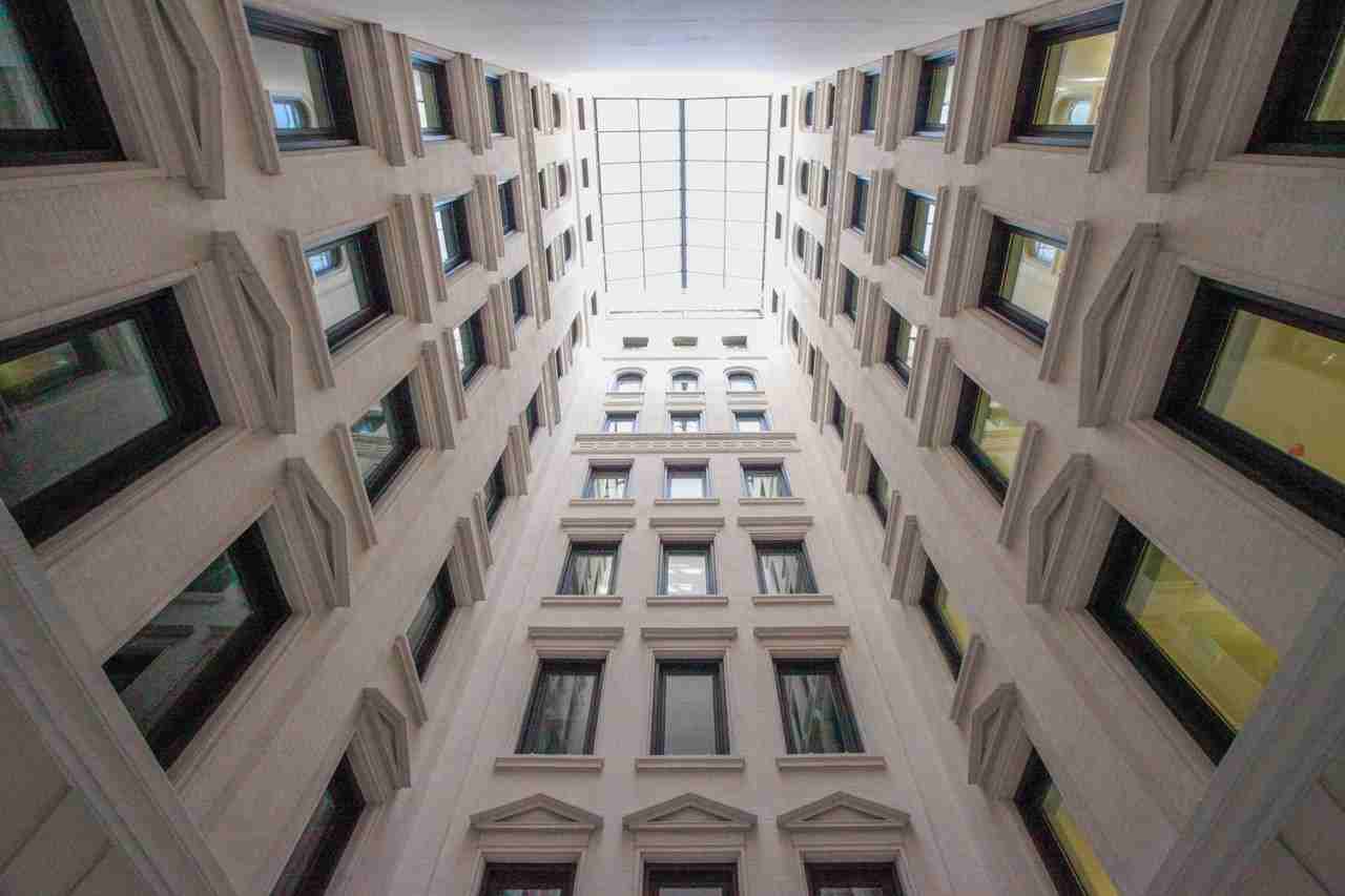 Detroit Savings Bank - Photo 7 of 37