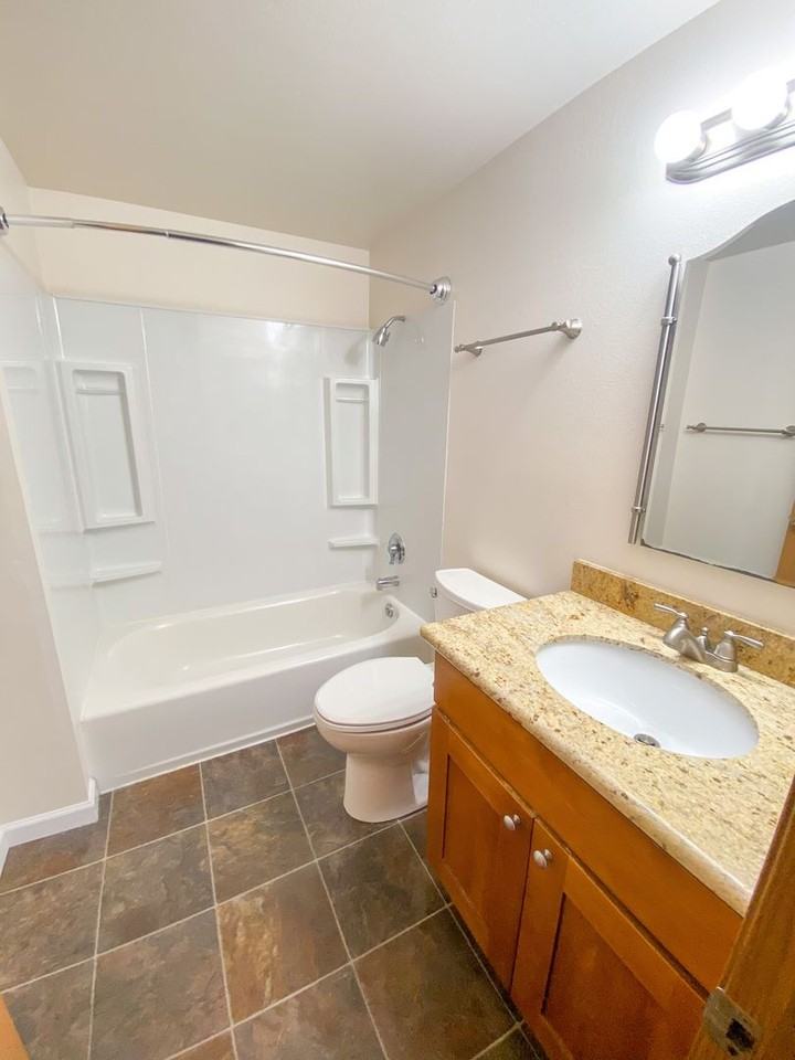 Tuscany Apartments - Photo 7 of 15