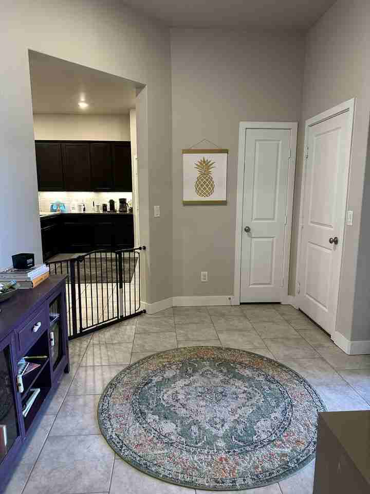 9325 Ratliff Ridge Ave - Photo 3 of 16