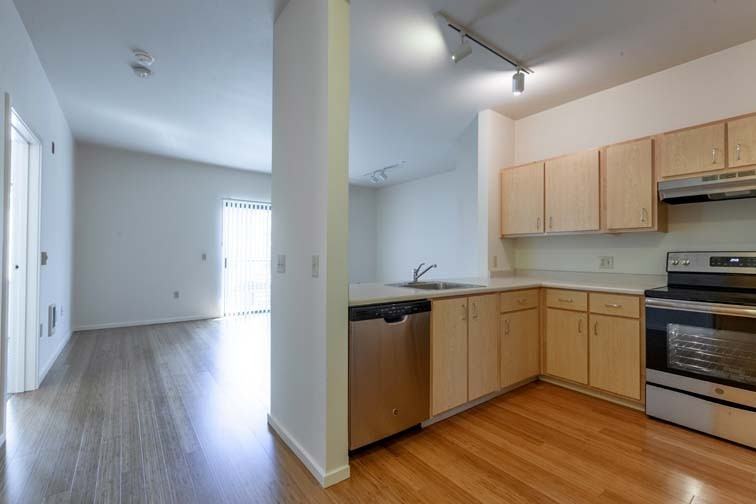 OVERTON PARK APARTMENTS (HASM01) - Photo 5 of 43