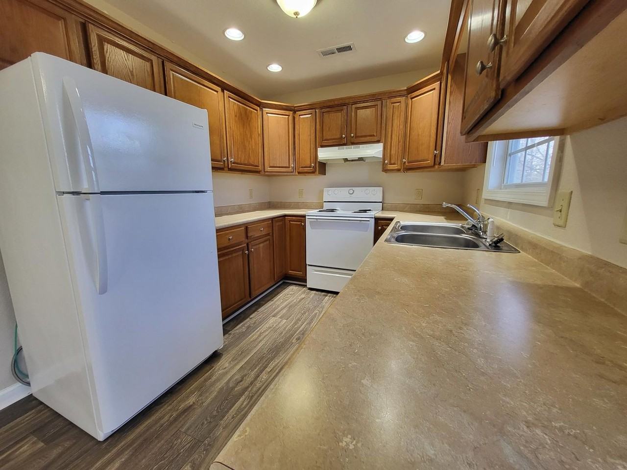 Five Oaks - Photo 2 of 11