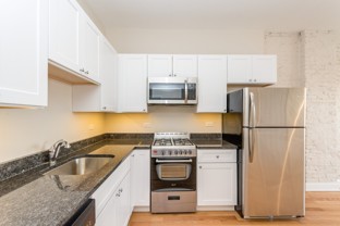 915 Aberdeen - Photo 1 of 1
