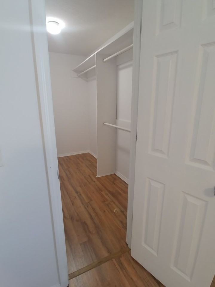 Make the Beautiful Duplex in Rogersville Your Home - Photo 3 of 13