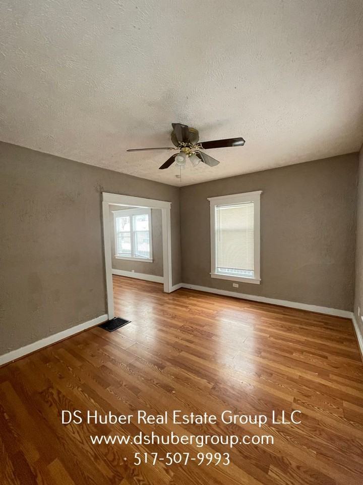 1524 Ballard St - Photo 3 of 13