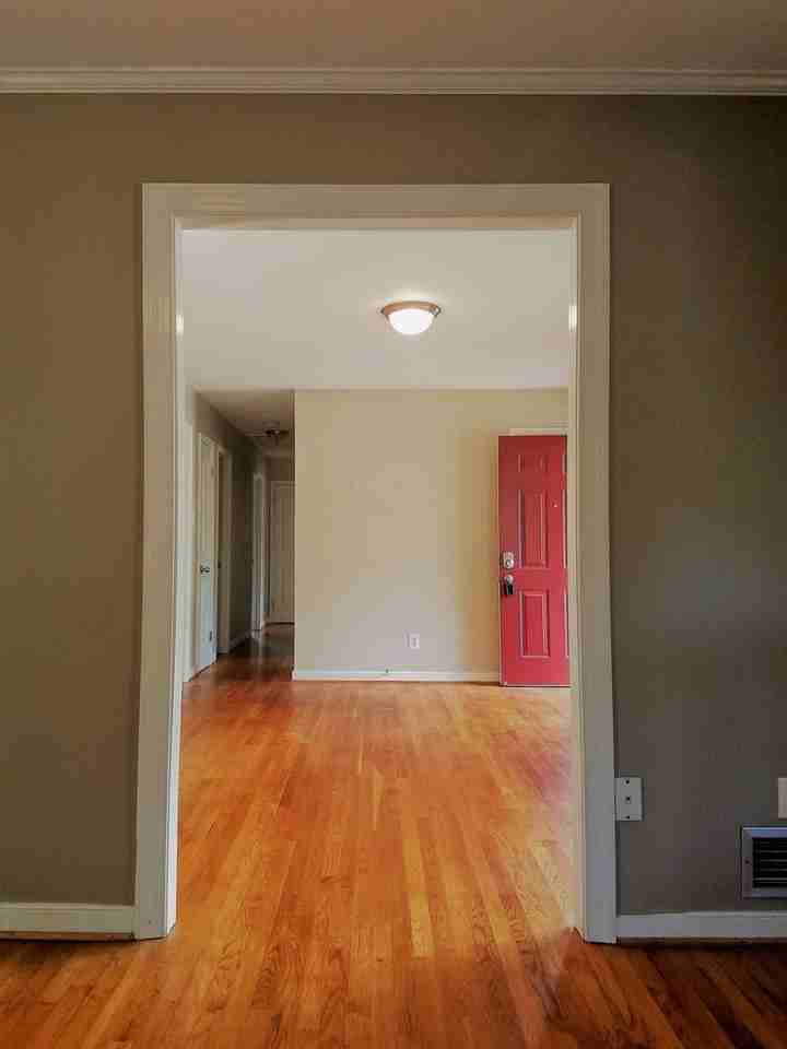 8217 Post Land Ct - Photo 4 of 21