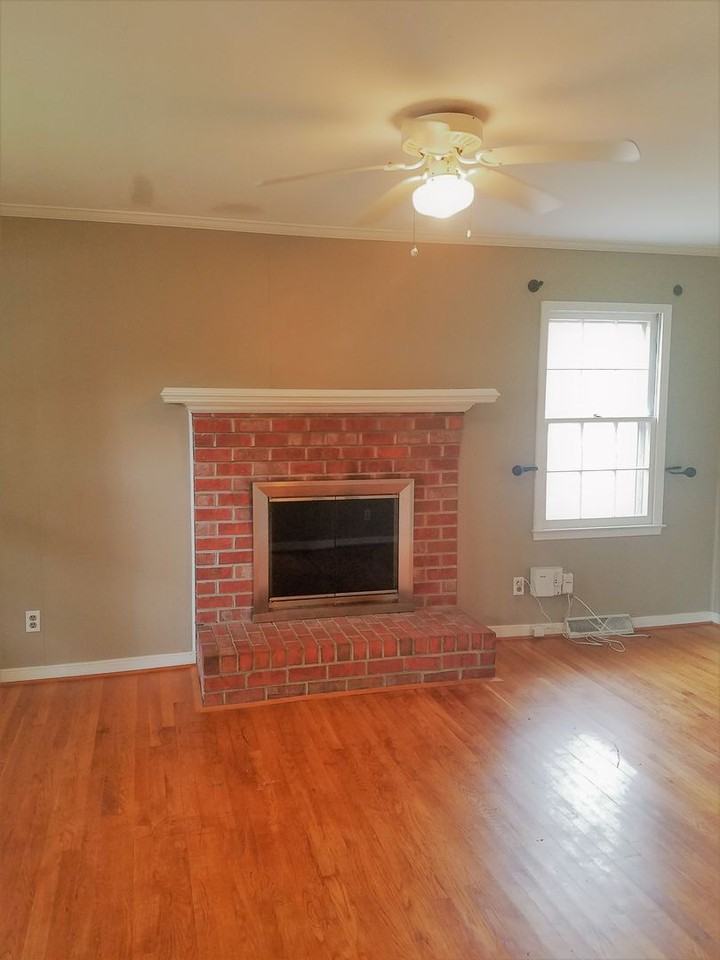 8217 Post Land Ct - Photo 6 of 21