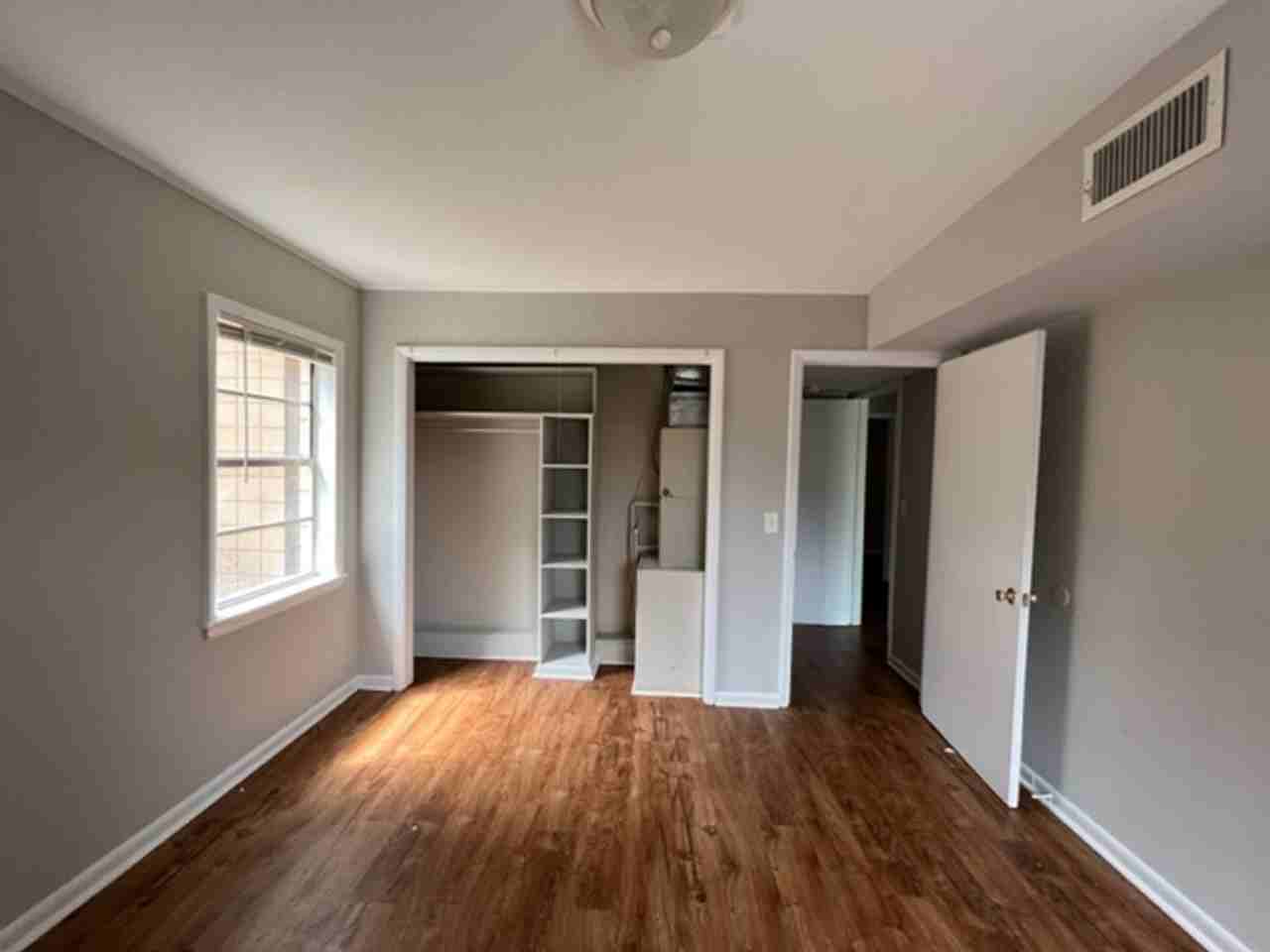 242 Georgia Ave #2 - Photo 5 of 6