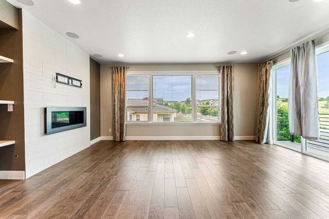 2620 Meadows Blvd #D - Photo 3 of 28