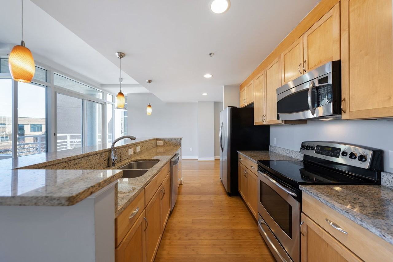 3409 Environ Way - Photo 3 of 13