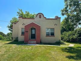 featured image of 3016 Rock Quarry Rd