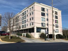 featured image of 2009 Greene St #404