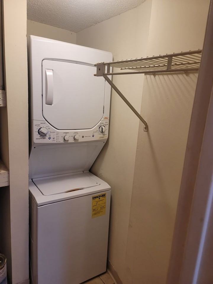 2009 Greene St #404 - Photo 5 of 18