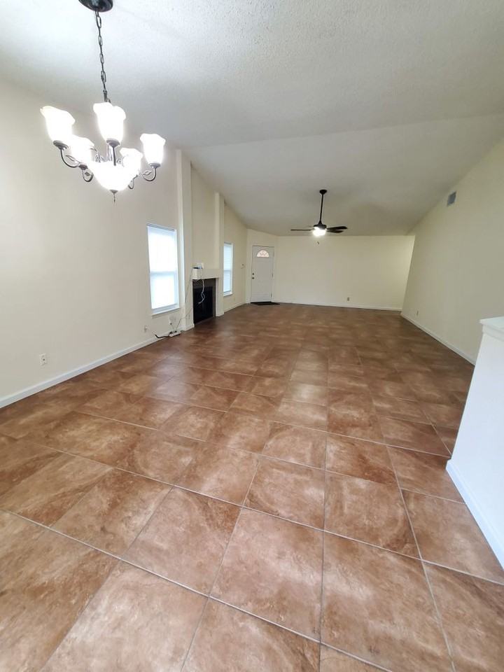 8707 Timber Cloud St - Photo 2 of 28