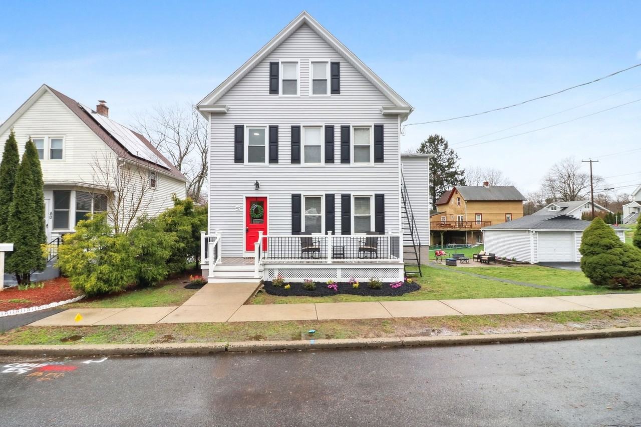 42 Antonio Ave. - Photo 2 of 13