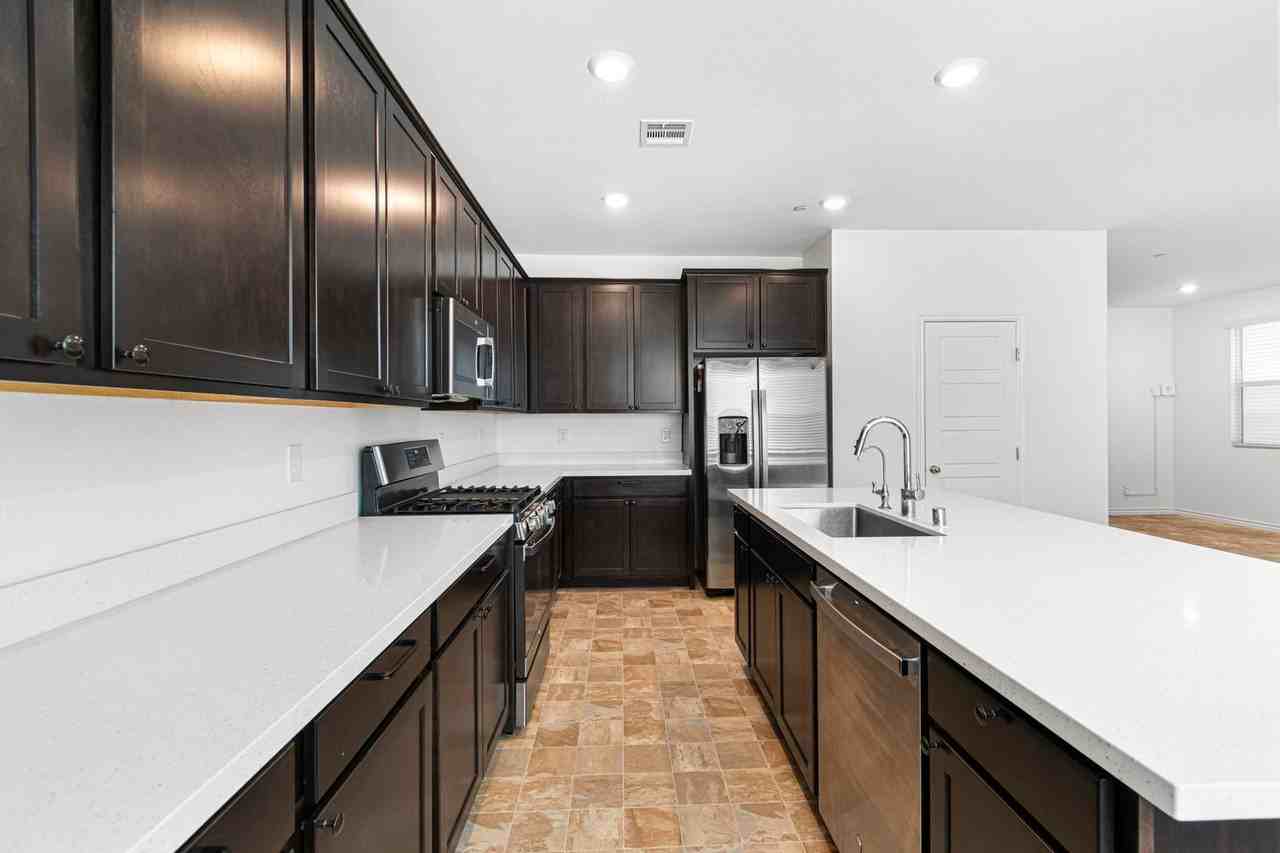 3695 Bright Aquarius Ln - Photo 7 of 18