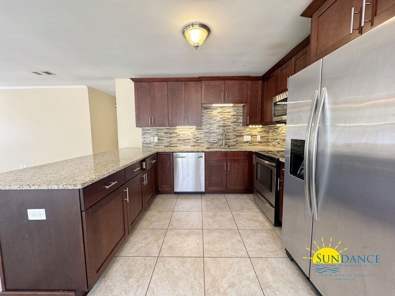321 Biscayne Ln - Photo 7 of 24