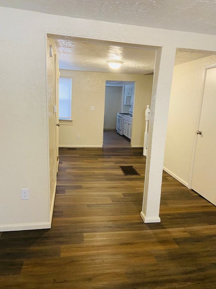 358 W Gas Ave - Photo 3 of 9