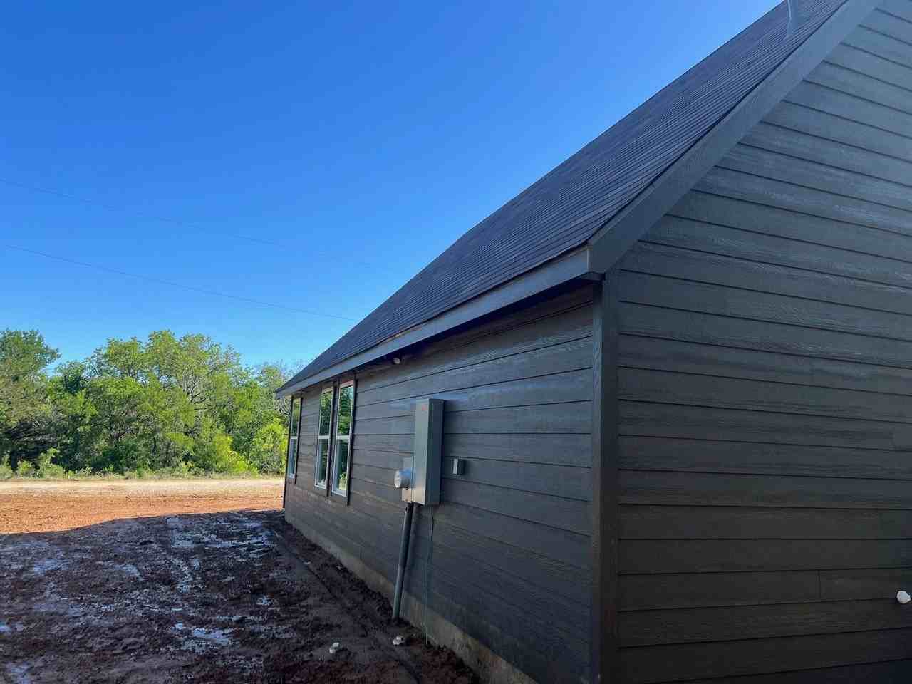 10733 Shady Oaks Drive - Photo 2 of 7