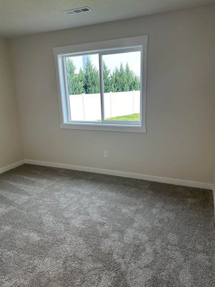 3305 W Crabapple Ct - Photo 2 of 17