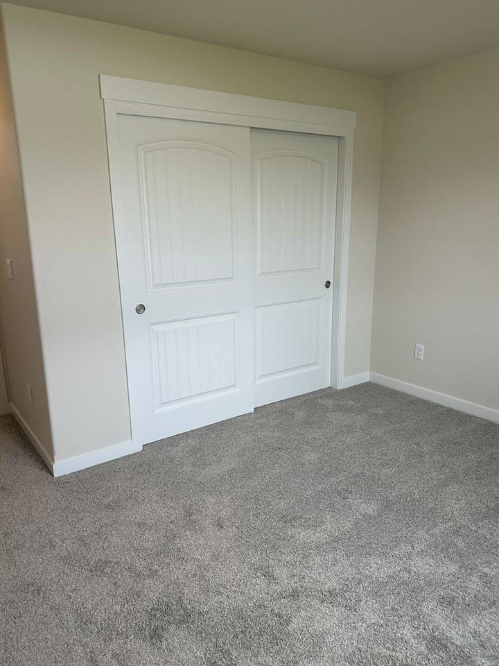 3305 W Crabapple Ct - Photo 3 of 17