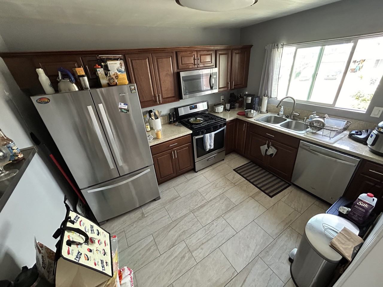 5197 Olvera Ave - Photo 6 of 15