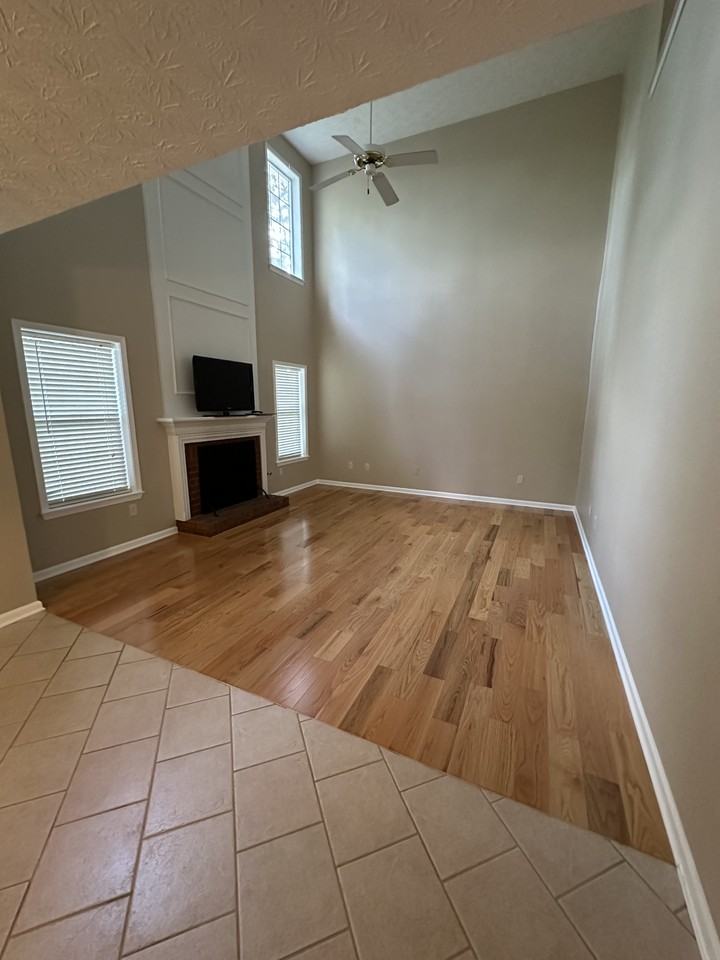1655 Berrywood Way #NA - Photo 6 of 30