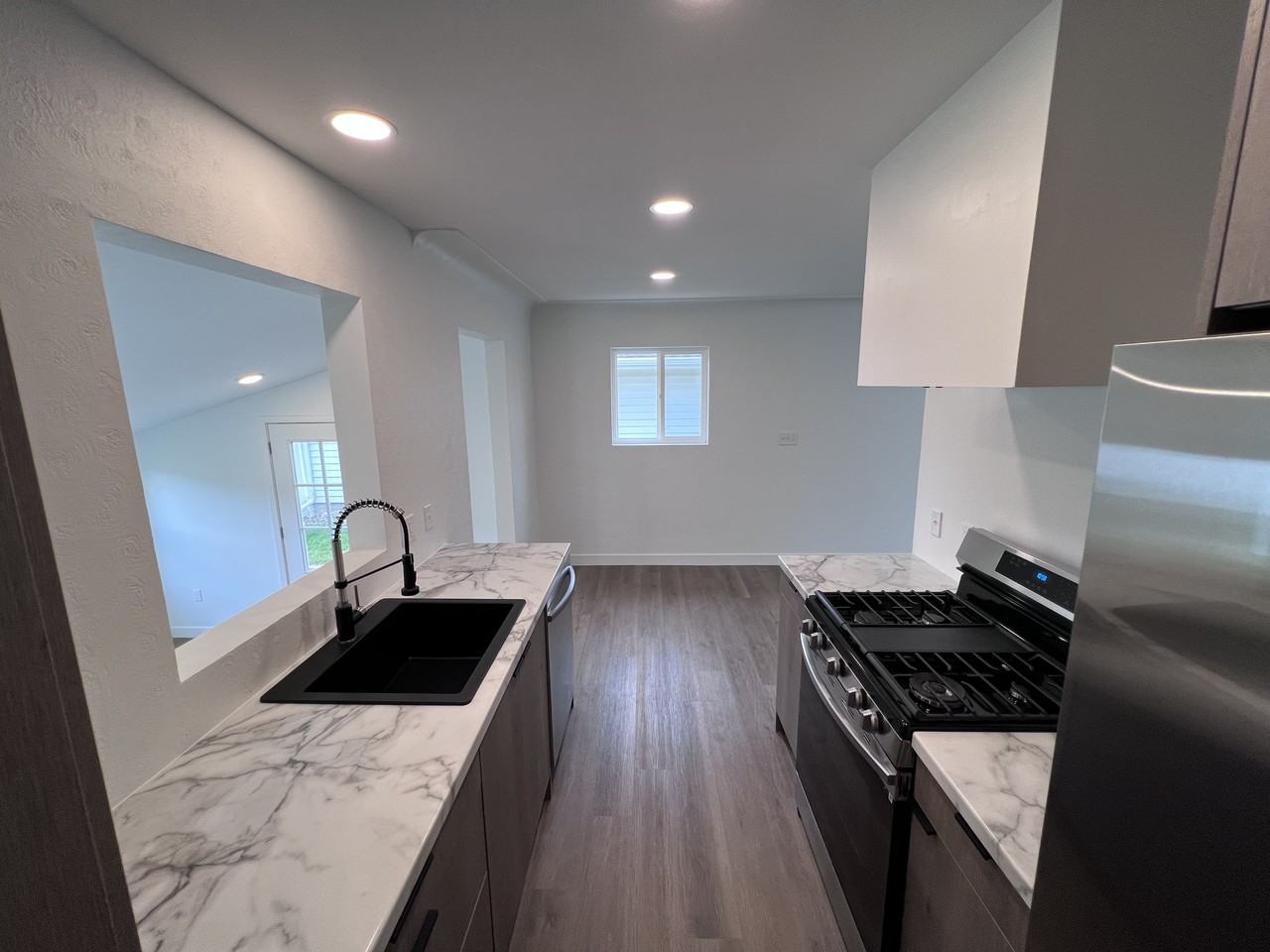 540 3rd Ave N #NA - Photo 5 of 48