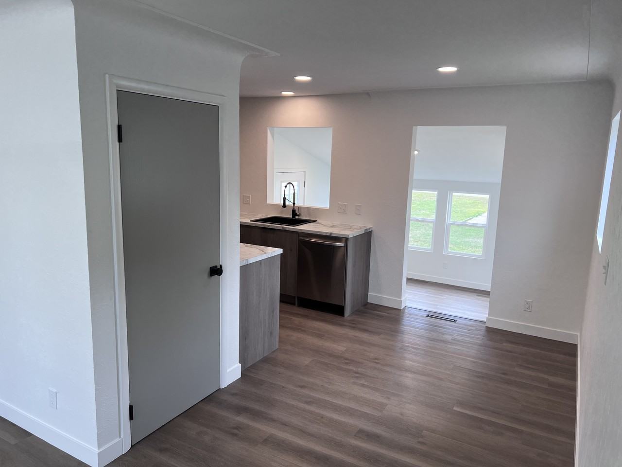 540 3rd Ave N #NA - Photo 6 of 48