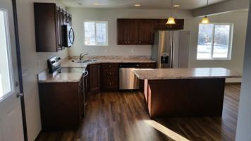 featured image of 814 N Custer St #104