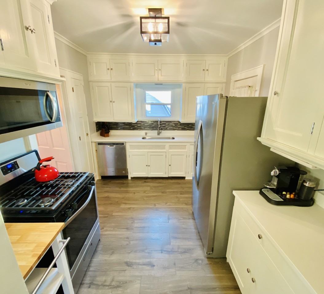 4067 N Murray Ave - Photo 2 of 17