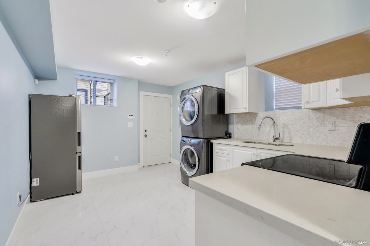 3233 West 33rd Avenue - Photo 5 of 11