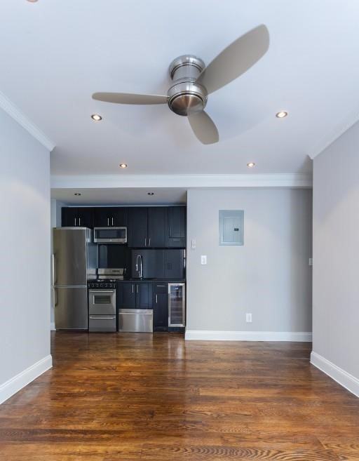 343 E 8th St #2B - Photo 6 of 6