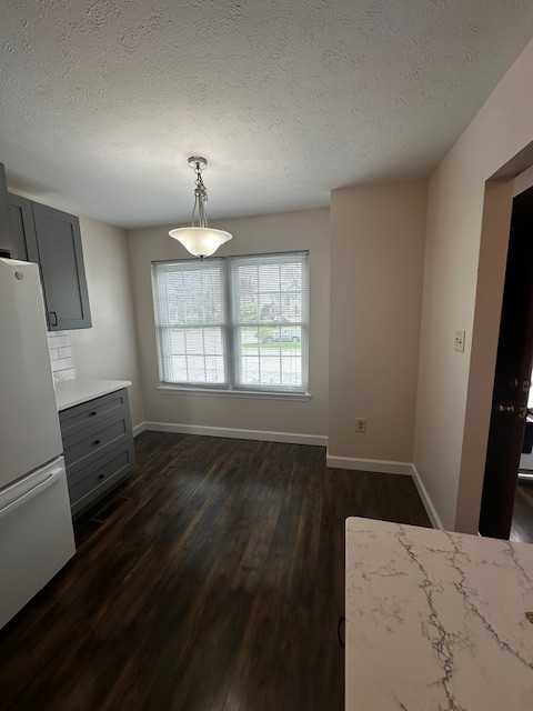125 Buckson Ct #1 - Photo 5 of 22