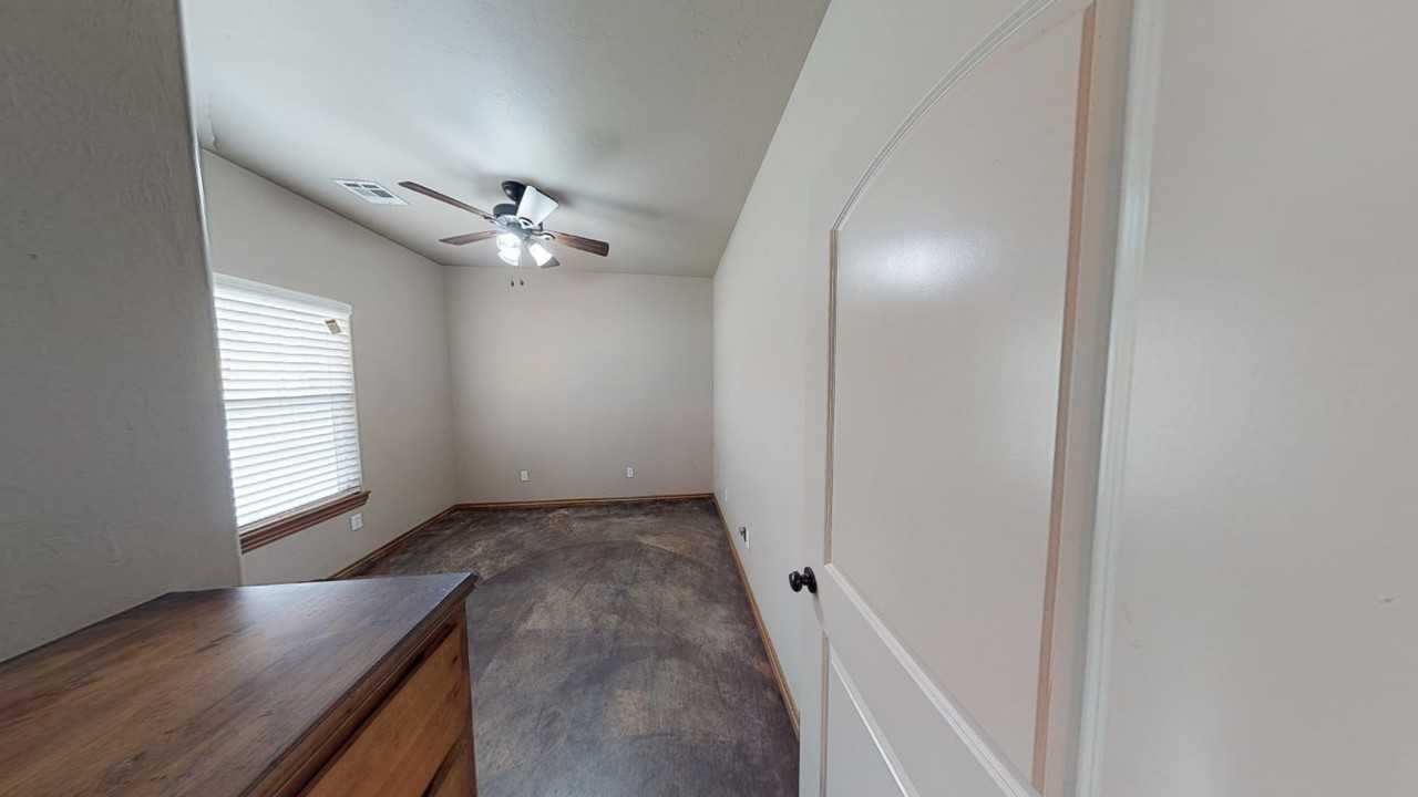 11201 NE MARIGOLD LANEUNIT "A" #1 - Photo 4 of 30