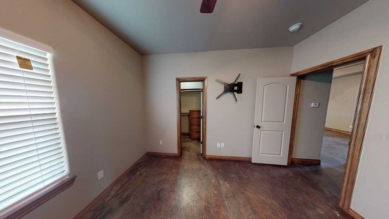 11201 NE MARIGOLD LANEUNIT "A" #1 - Photo 7 of 30