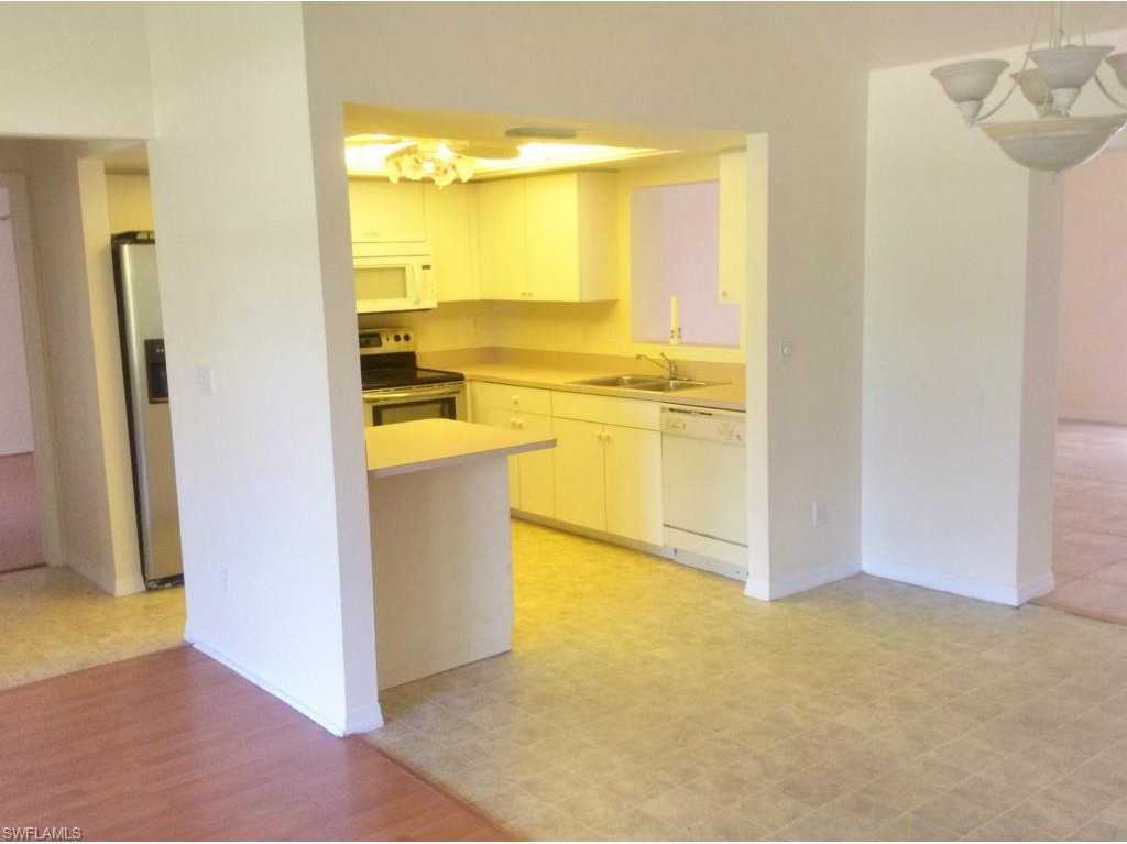 1704 Se 1st St #1 - Photo 7 of 36