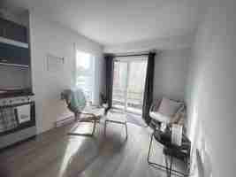 featured image of 995 England Ave #211