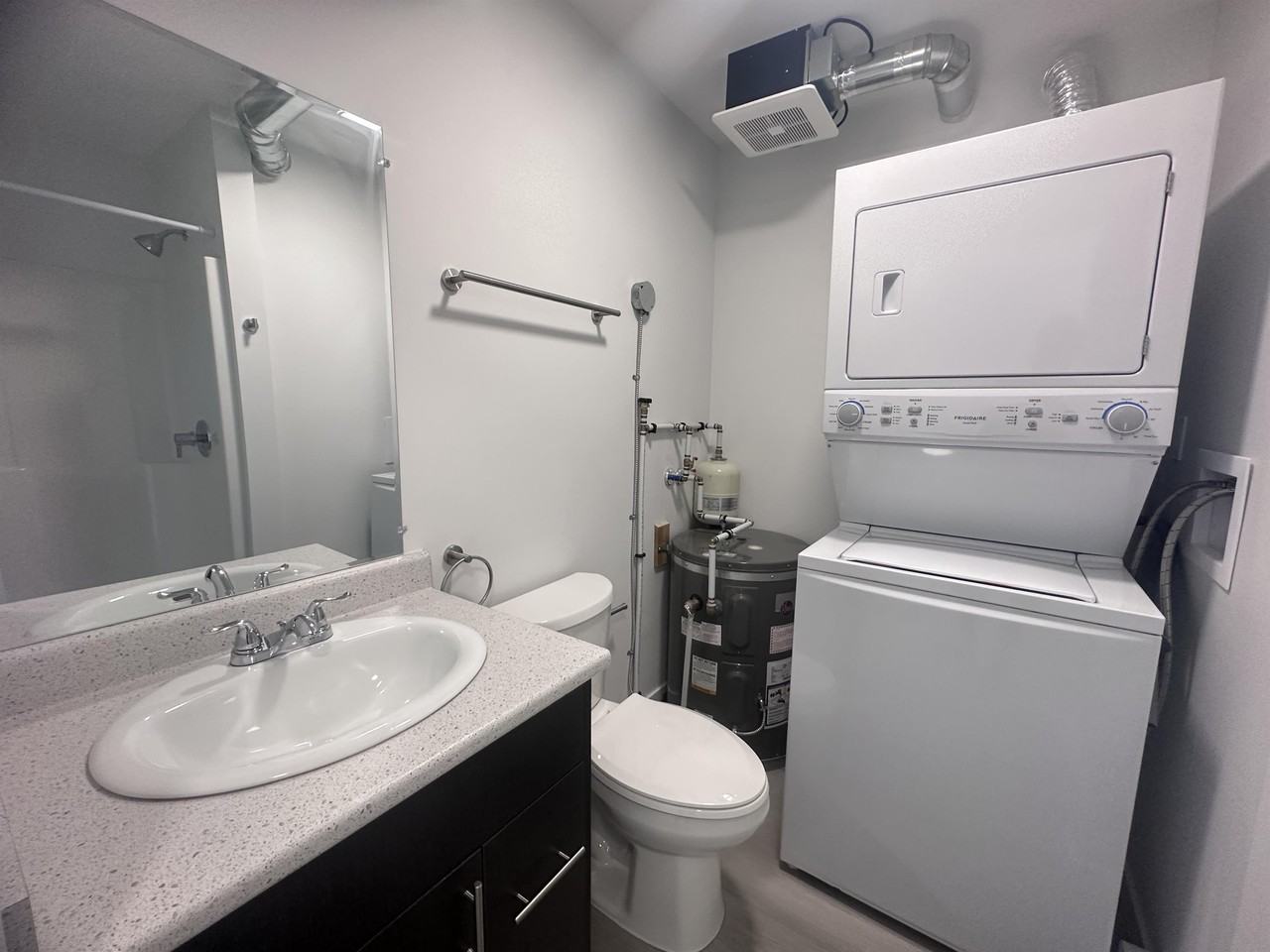995 England Ave #211 - Photo 5 of 50