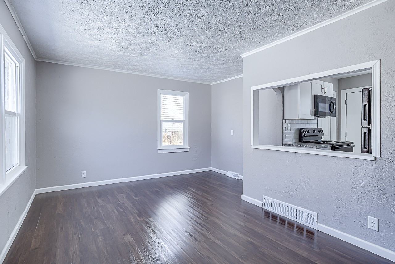 5345 N 33rd Ave #1 - Photo 6 of 20