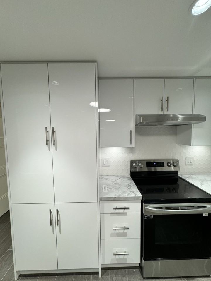 947 Forest Hills Drive - Photo 6 of 16