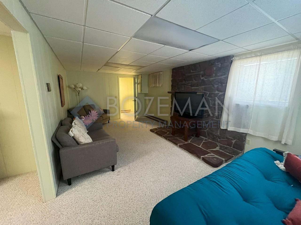 1109 N Cedarview Dr #1 - Photo 2 of 28