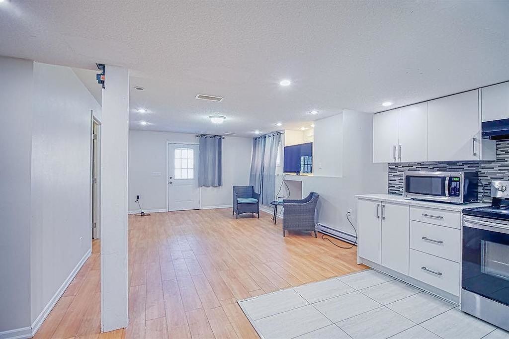 34 Panamount Hill Northwest - Photo 3 of 11