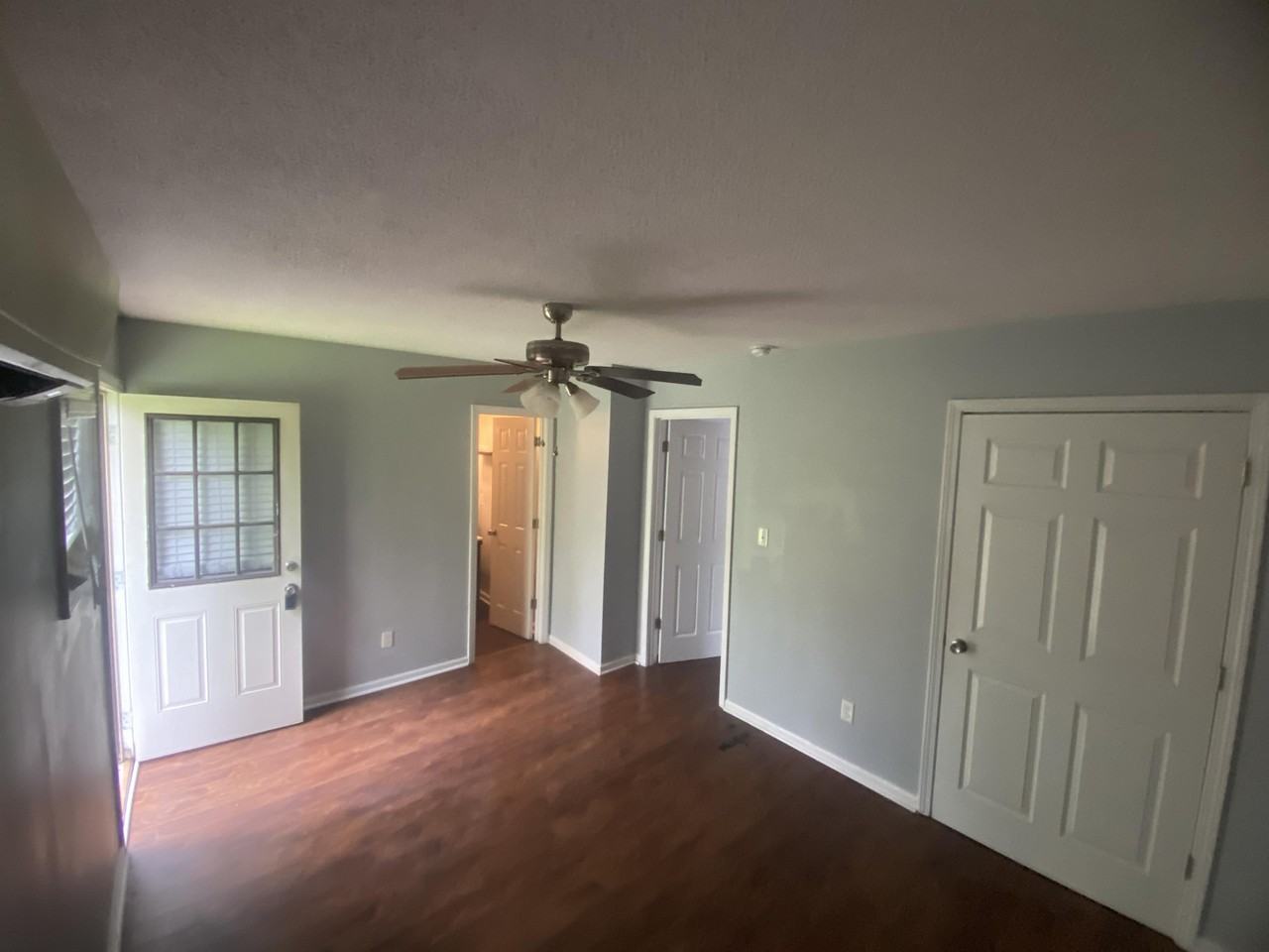 108 Wilshire Ave Sw #1 - Photo 3 of 12