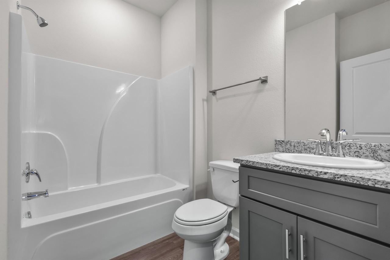 20953 Oregon St #1 - Photo 6 of 18