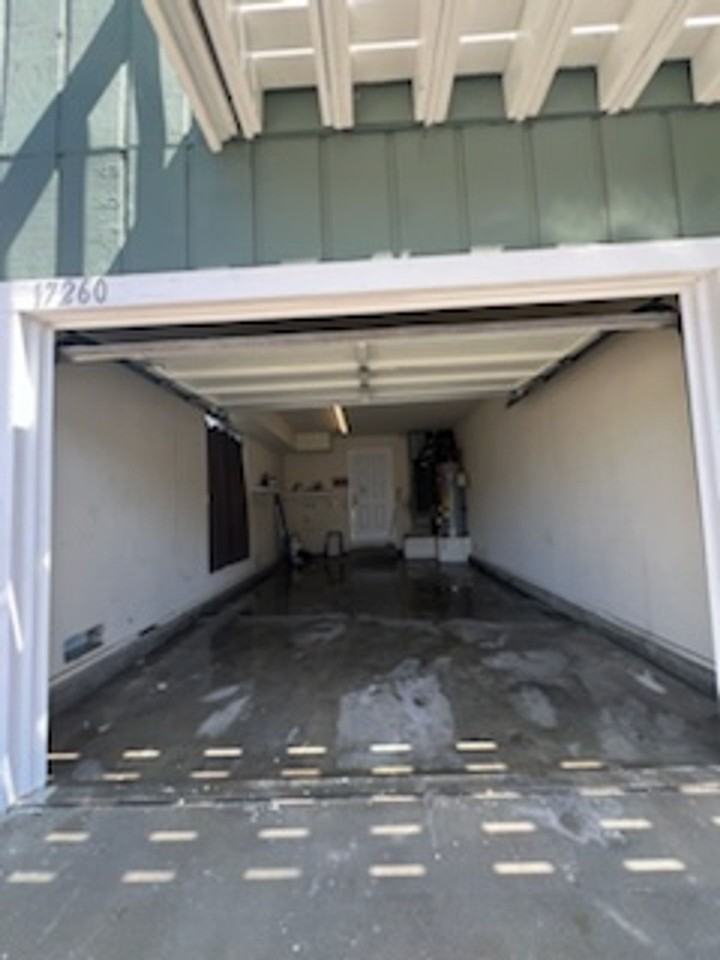 Markross Ct 17260 - Photo 3 of 10